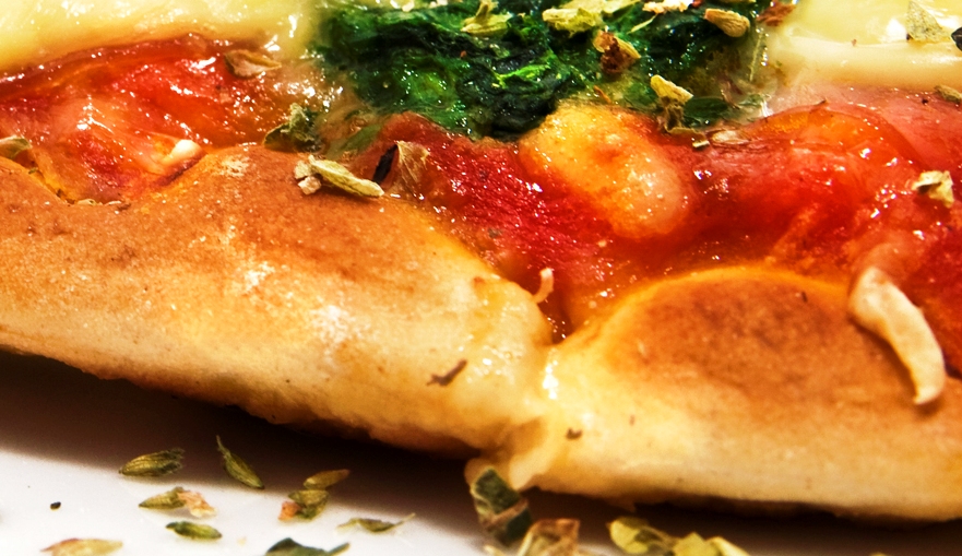 Lievitazione naturale di 48 ore, sceglila anche per la tua pizza a domicilio!